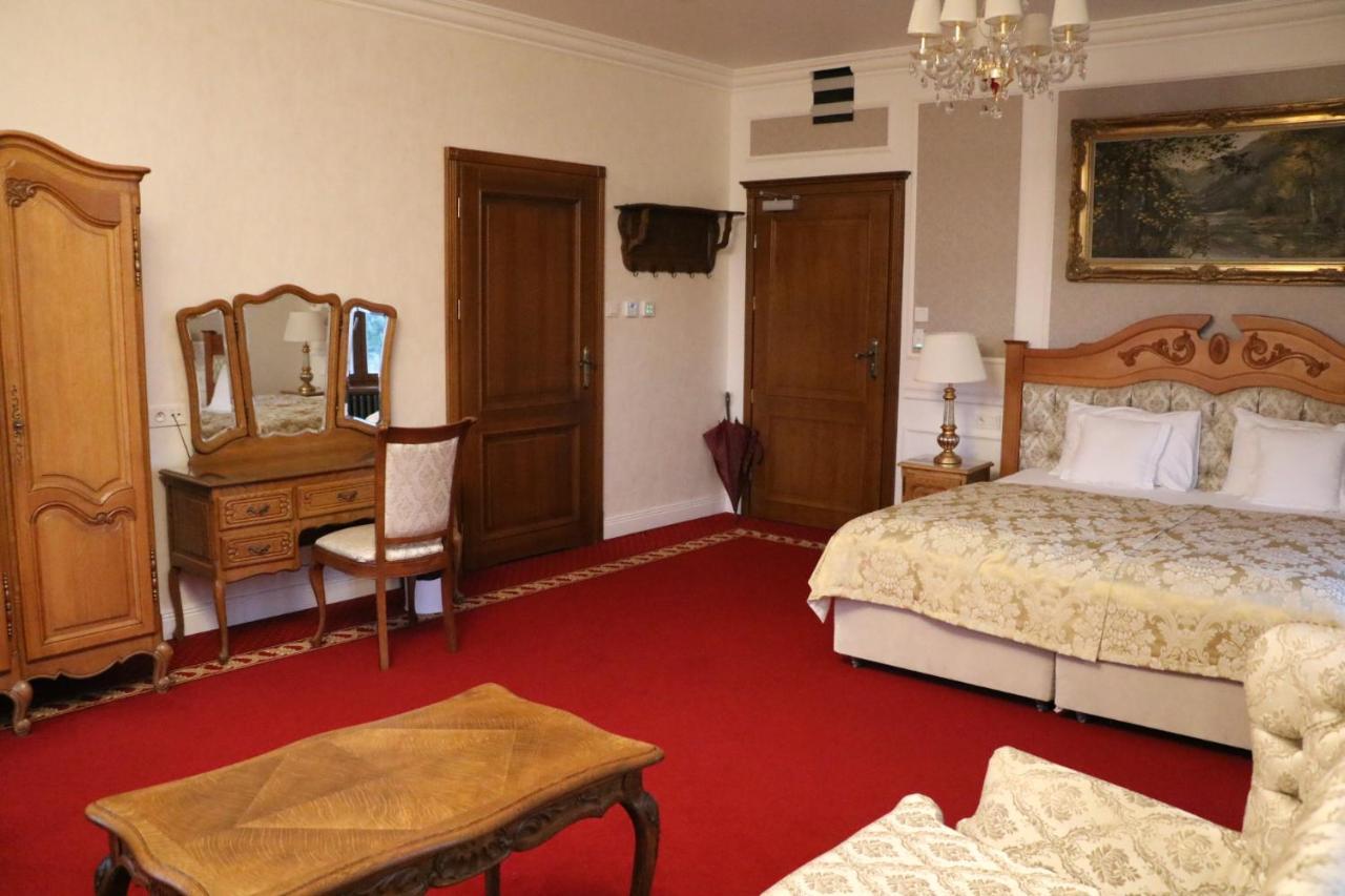 Palac Mortegi Hotel & Spa- Restauracja Szlachecka, Spa, Basen, Sauny, Jazda Konna, Mini Zoo- Luksus, Relaks I Przyroda W Jednym! Lubawa Стая снимка