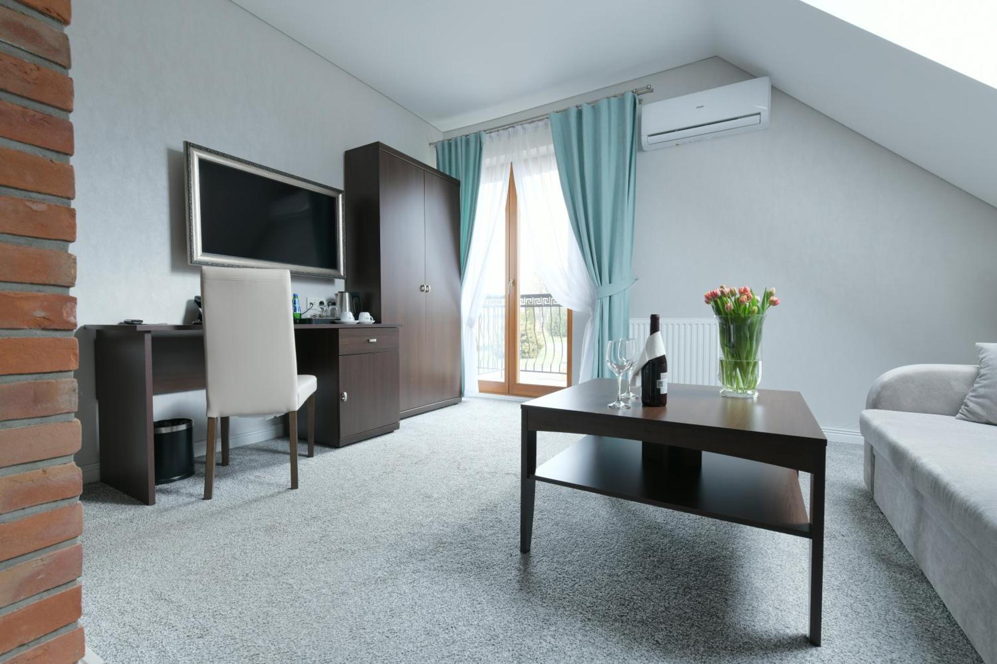 Palac Mortegi Hotel & Spa- Restauracja Szlachecka, Spa, Basen, Sauny, Jazda Konna, Mini Zoo- Luksus, Relaks I Przyroda W Jednym! Lubawa Стая снимка